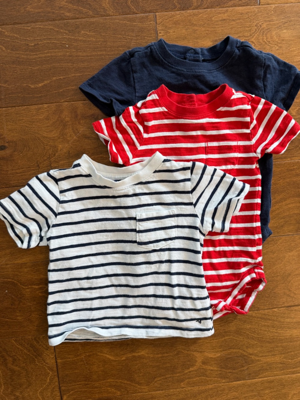 Janie and Jack “slub” onesie and t shirt bundle sz18-24 mo